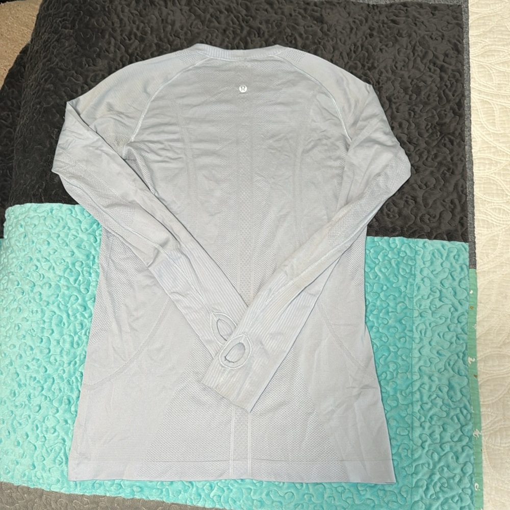 Lululemon Swiftly Tech 1.0, Size 10, Light Blue, … - image 3